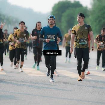 Runner Photo 6424016