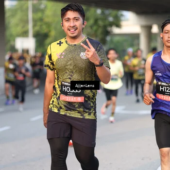 Runner Photo 6424030
