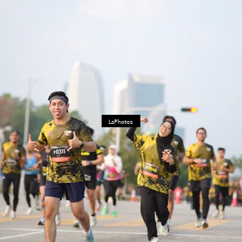 Runner Photo 6424050