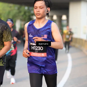Runner Photo 6424088