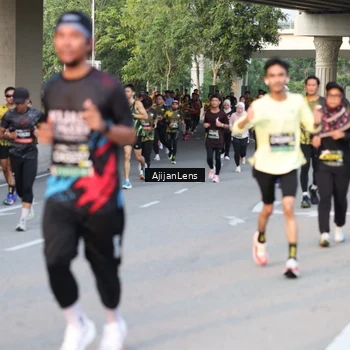 Runner Photo 6424109