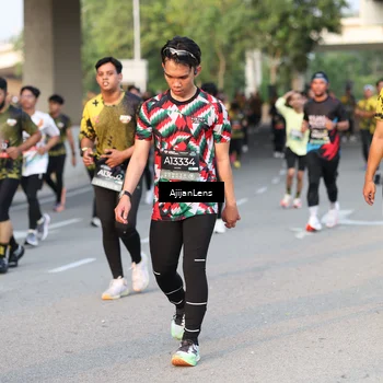 Runner Photo 6424128