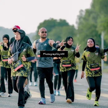 Runner Photo 6424142