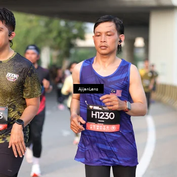 Runner Photo 6424143