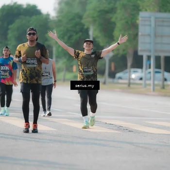 Runner Photo 6424155