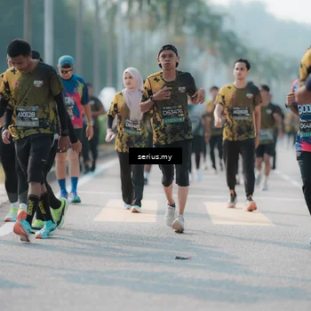 Runner Photo 6424190