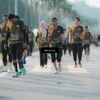 Runner Photo 6424193