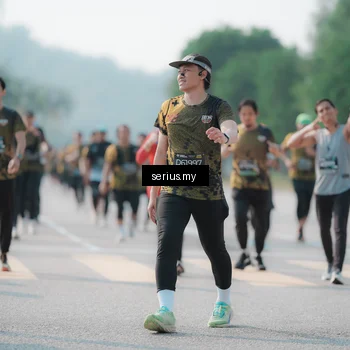 Runner Photo 6424197