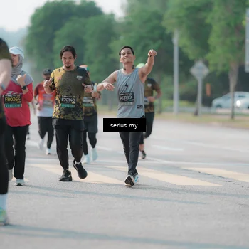 Runner Photo 6424230