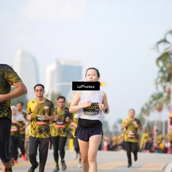 Runner Photo 6424235