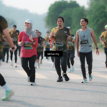 Runner Photo 6424236
