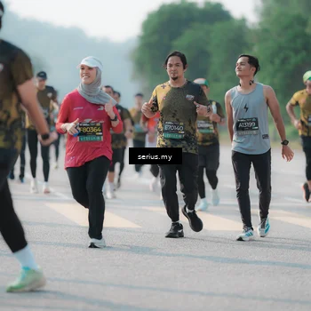 Runner Photo 6424238