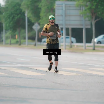 Runner Photo 6424248