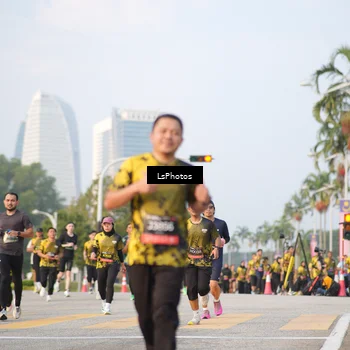 Runner Photo 6424249