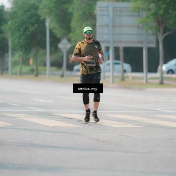 Runner Photo 6424252
