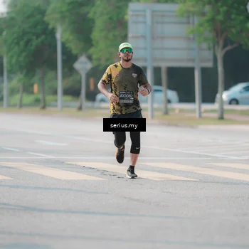 Runner Photo 6424263