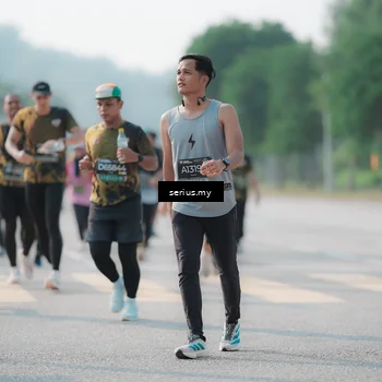 Runner Photo 6424266
