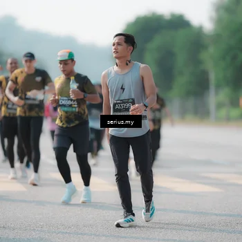 Runner Photo 6424269