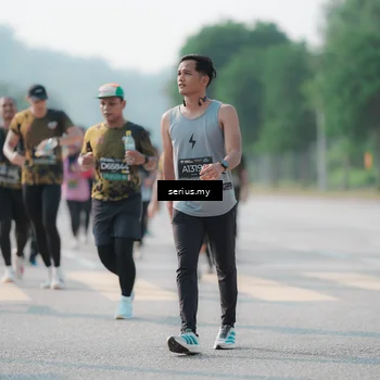 Runner Photo 6424270