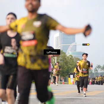 Runner Photo 6424279