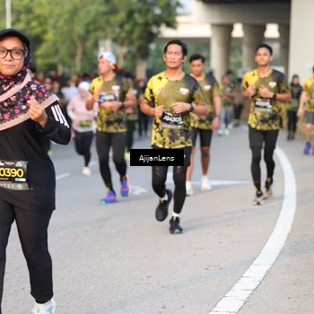 Runner Photo 6424290
