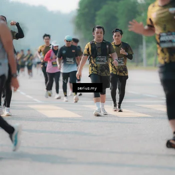 Runner Photo 6424299