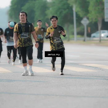 Runner Photo 6424304