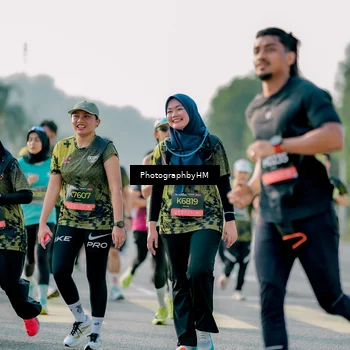 Runner Photo 6424327