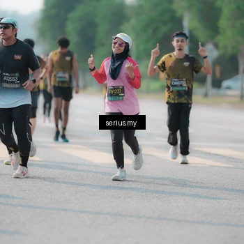 Runner Photo 6424358