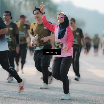 Runner Photo 6424386