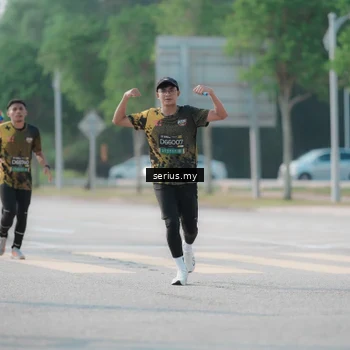 Runner Photo 6424409