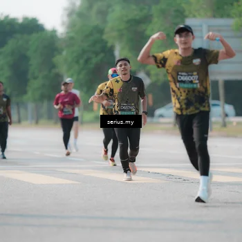Runner Photo 6424416