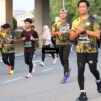 Runner Photo 6424417