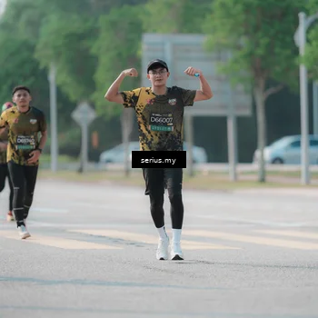 Runner Photo 6424418
