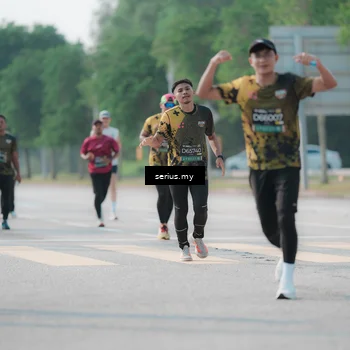 Runner Photo 6424427