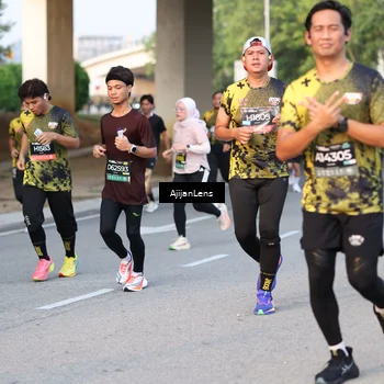 Runner Photo 6424432