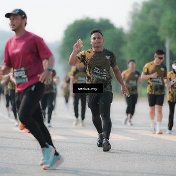 Runner Photo 6424456