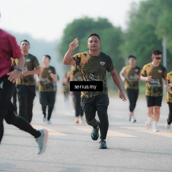 Runner Photo 6424462
