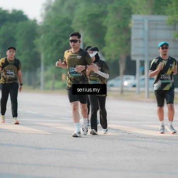 Runner Photo 6424465