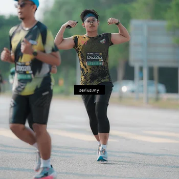 Runner Photo 6424477