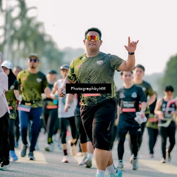 Runner Photo 6424489