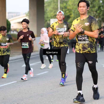 Runner Photo 6424531