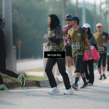 Runner Photo 6424545