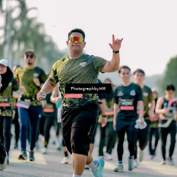 Runner Photo 6424546