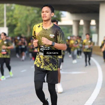Runner Photo 6424574
