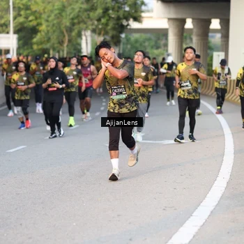 Runner Photo 6424691
