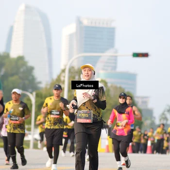 Runner Photo 6424744