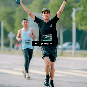 Runner Photo 6424765
