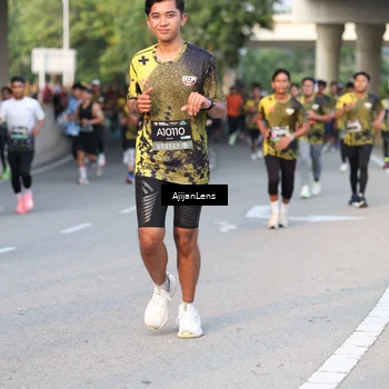 Runner Photo 6424780