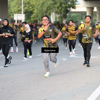 Runner Photo 6424785
